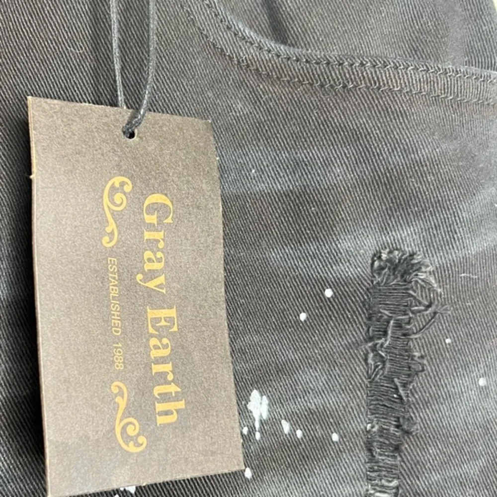 N/A new grey