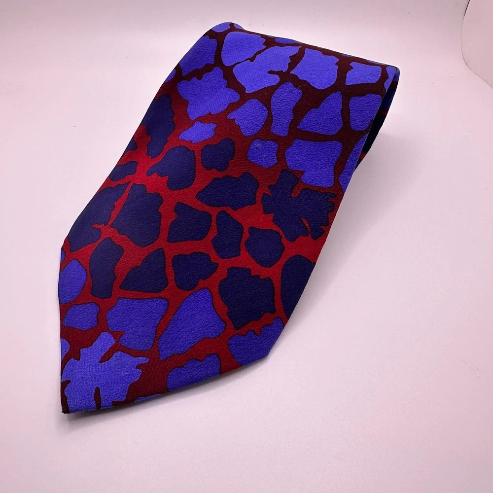 The Nature Conservancy Karen Bierce‎ Silk Giraffe Print Tie Purple Blue Red