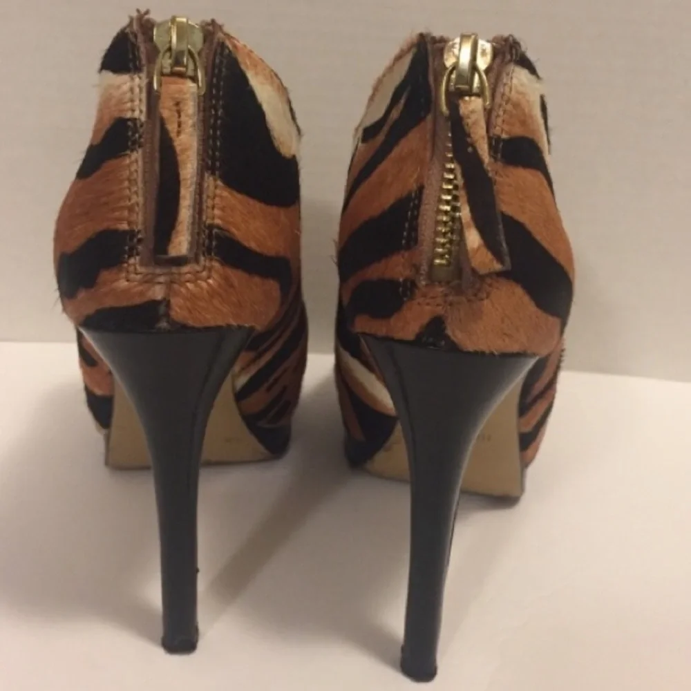 Nine West finish tones
