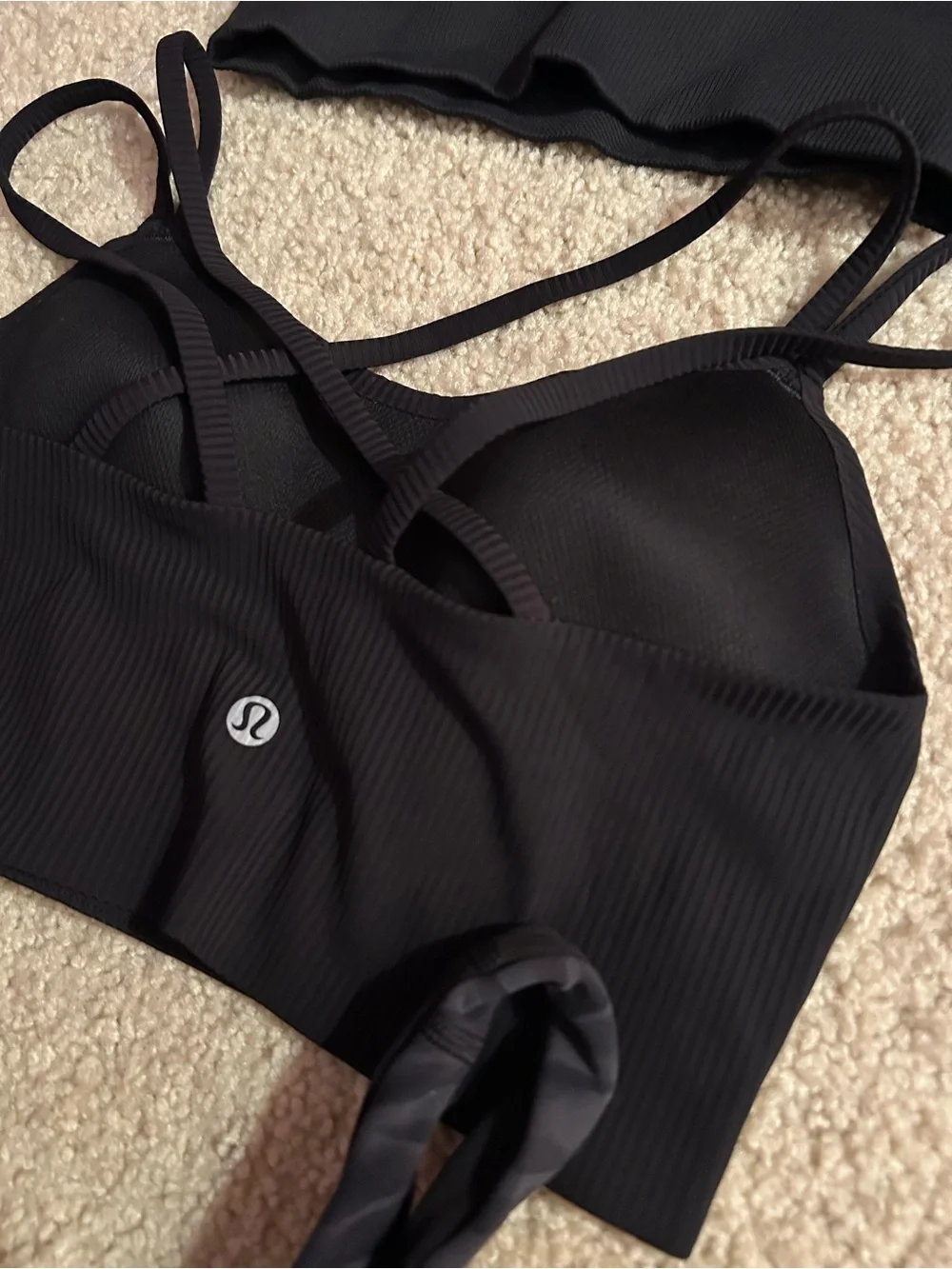 lululemon athletica message me