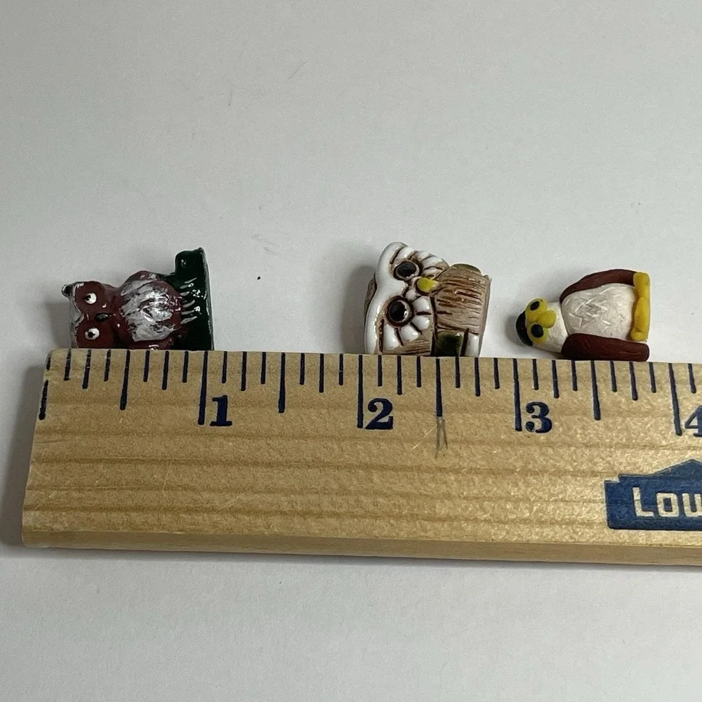 N/A three miniature