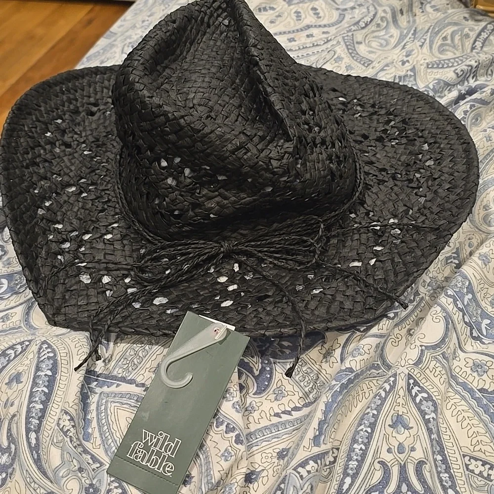 wild fable stylish black