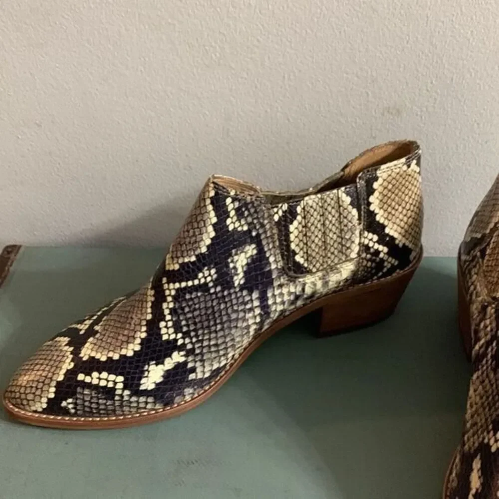 Madewell low chelsea