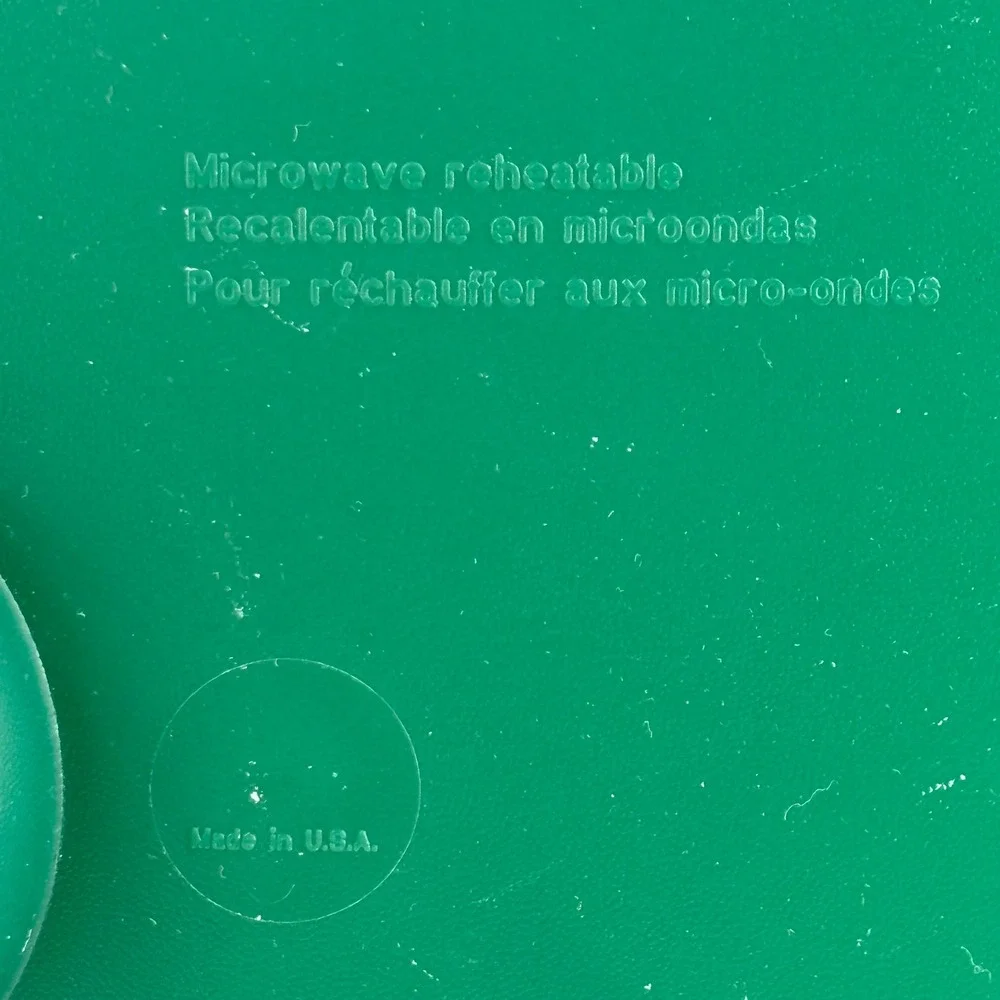Tupperware Rock N Serve Replacement Lid 3702A-4 Green Yellow Vent 7.5 Inch Round