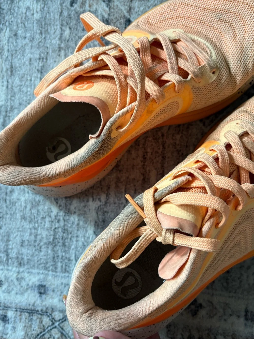 Lululemon Blissfeel 2 Running Shoe orange women’s size 9 workout gym shoes