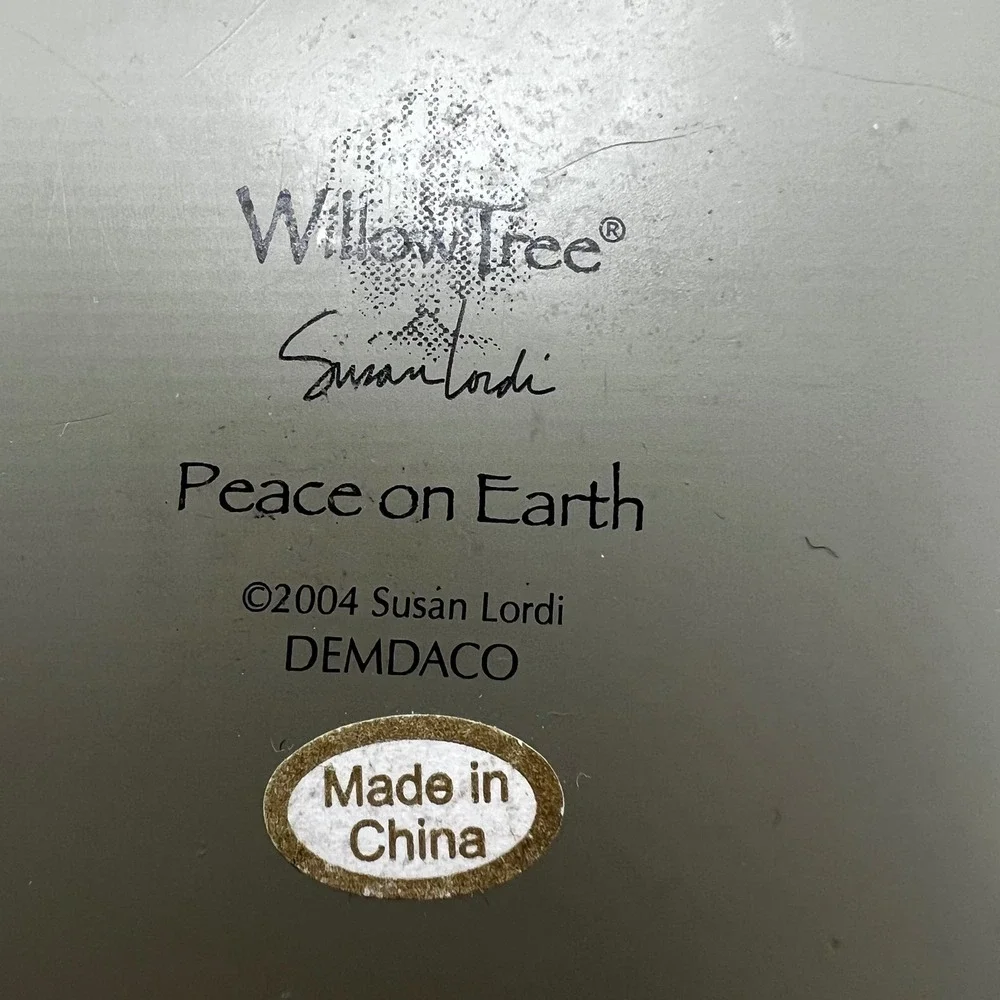 Willow Tree Peace on Earth Box Susan Lordi 2004‎ DEMDACO Keepsake Hinged Lid