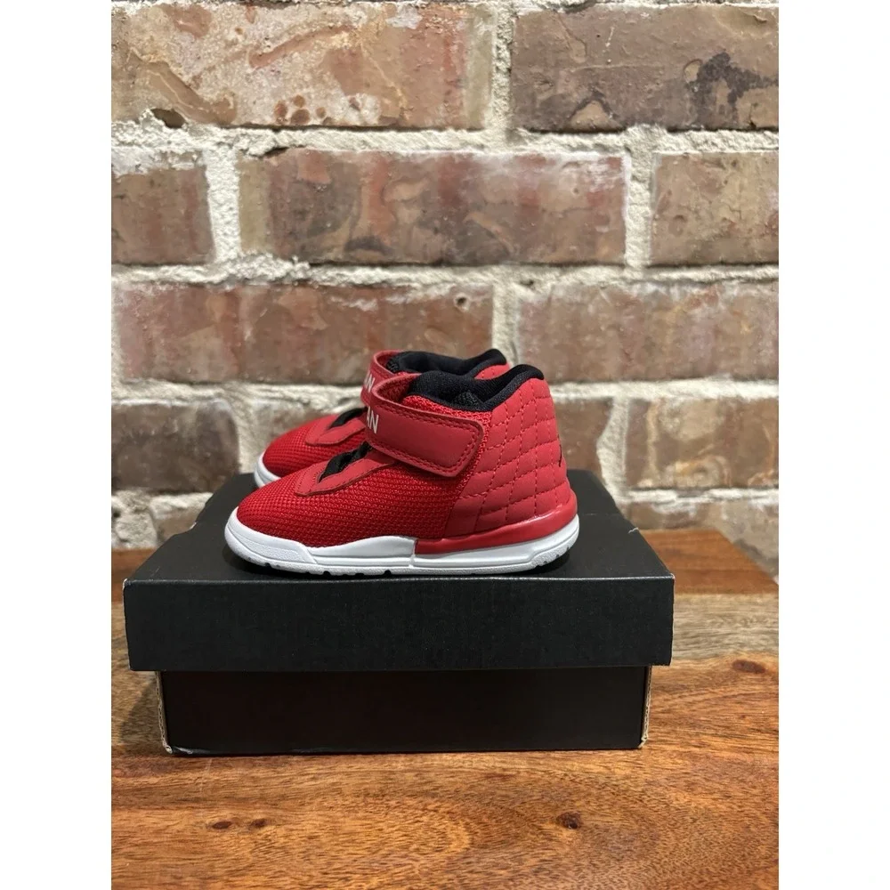 Jordan product pair