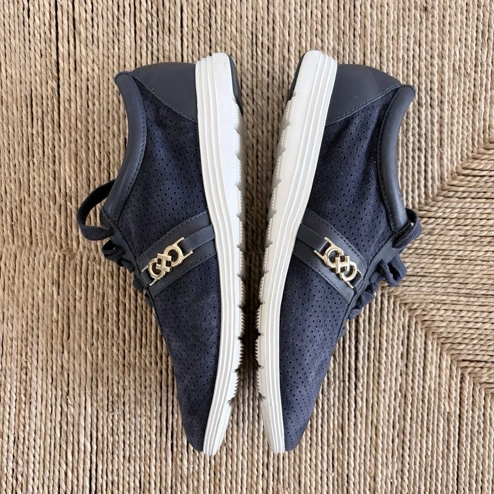 Cole Haan Bria Grand Sport Women's Shoe Size 7.5B Navy Blue Perforated‎ Suede