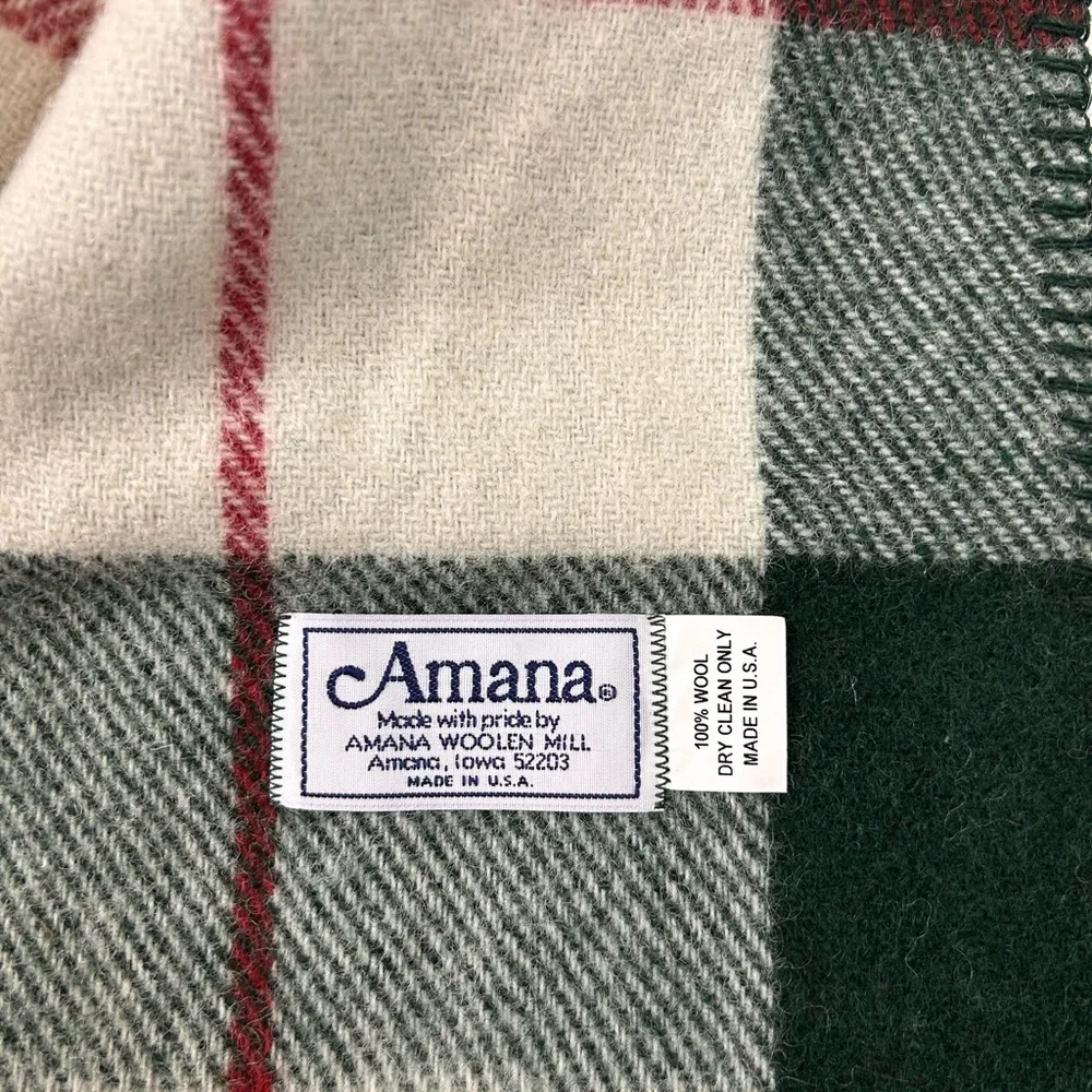 Amana cozy plaid