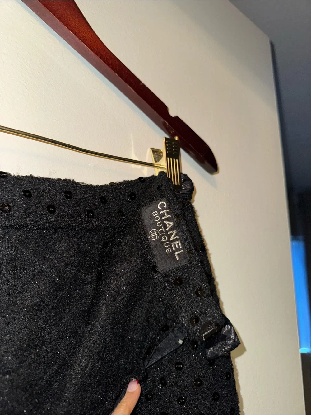 CHANEL item suit
