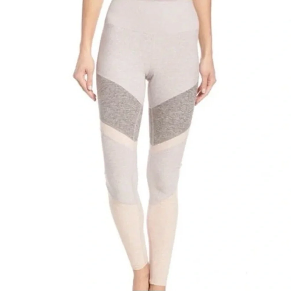 ALO Yoga High-Waist Alosoft Sheila Leggings - Medium‎