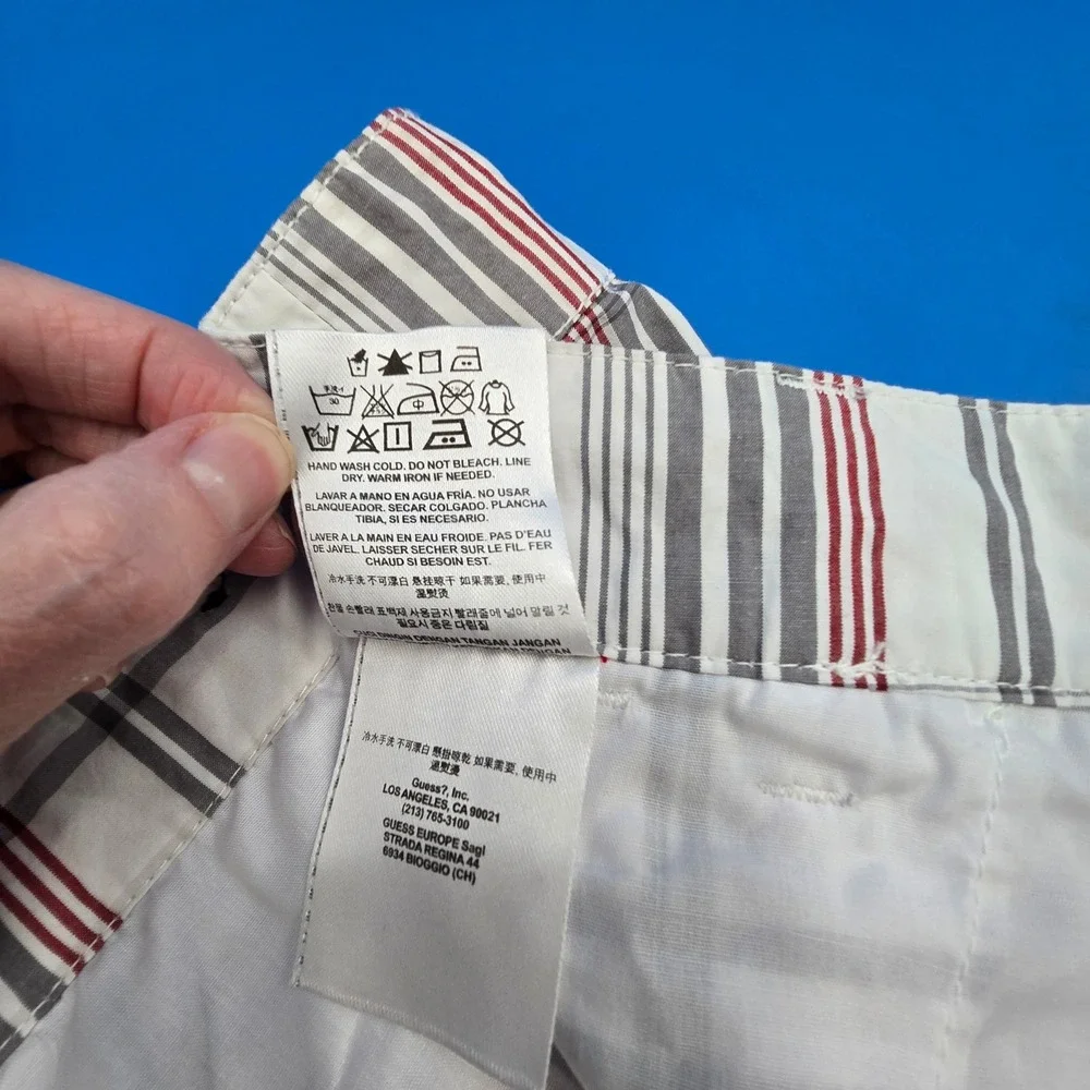 Guess classic plaid