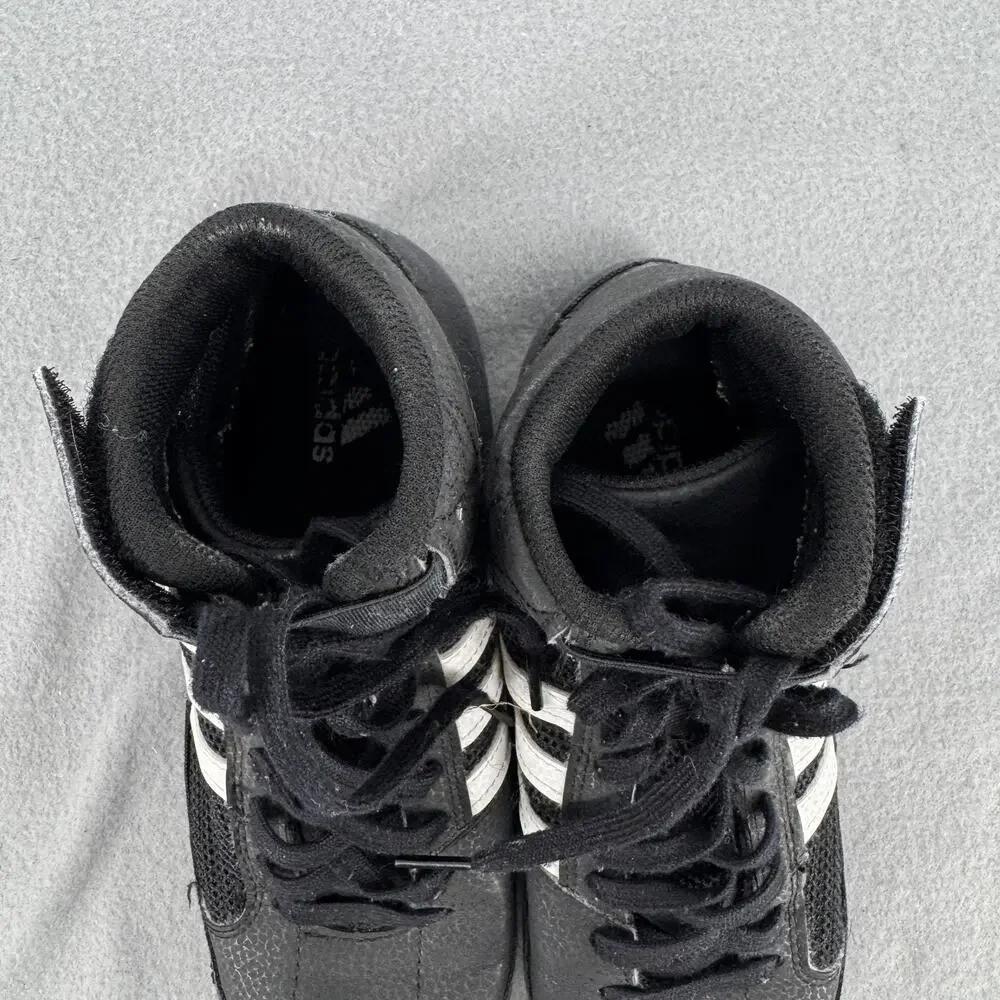 adidas hvc wrestling