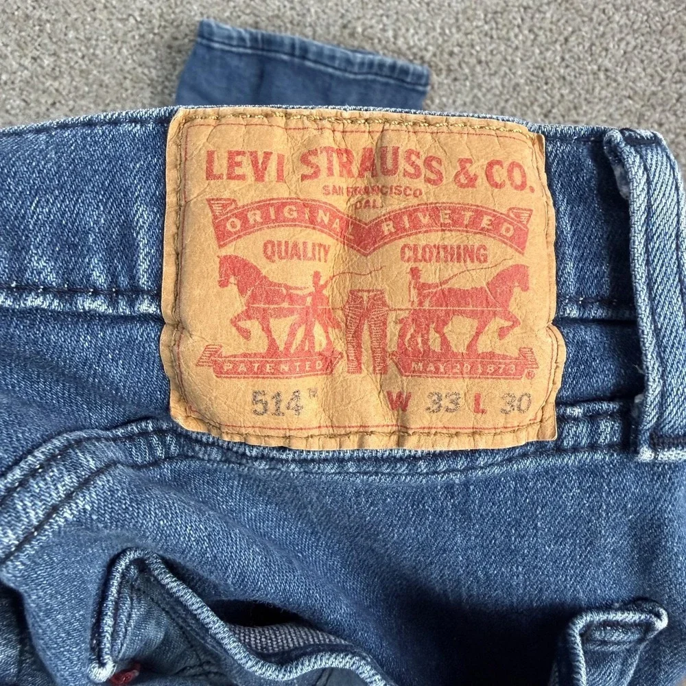 Levis 514 Jeans Mens 33x30 Medium Wash Blue Denim Regular Straight Casual Pants