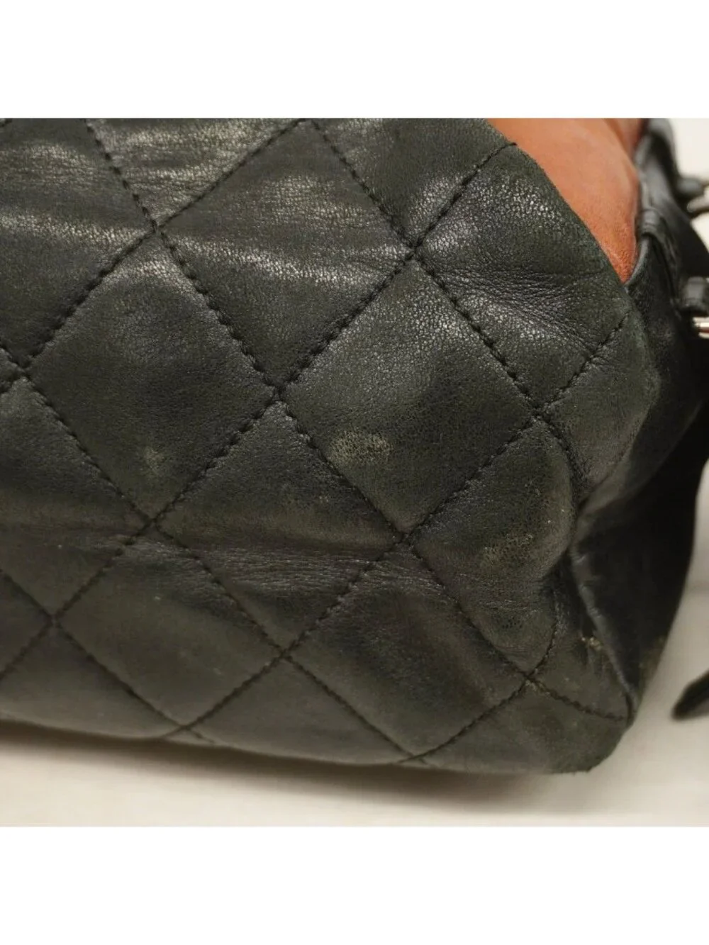 CHANEL number depth 26