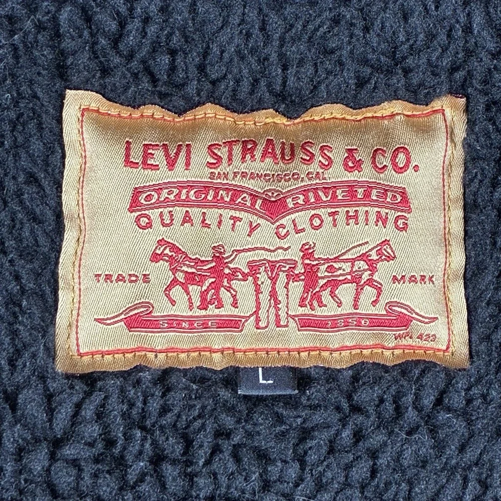 Levis up sale