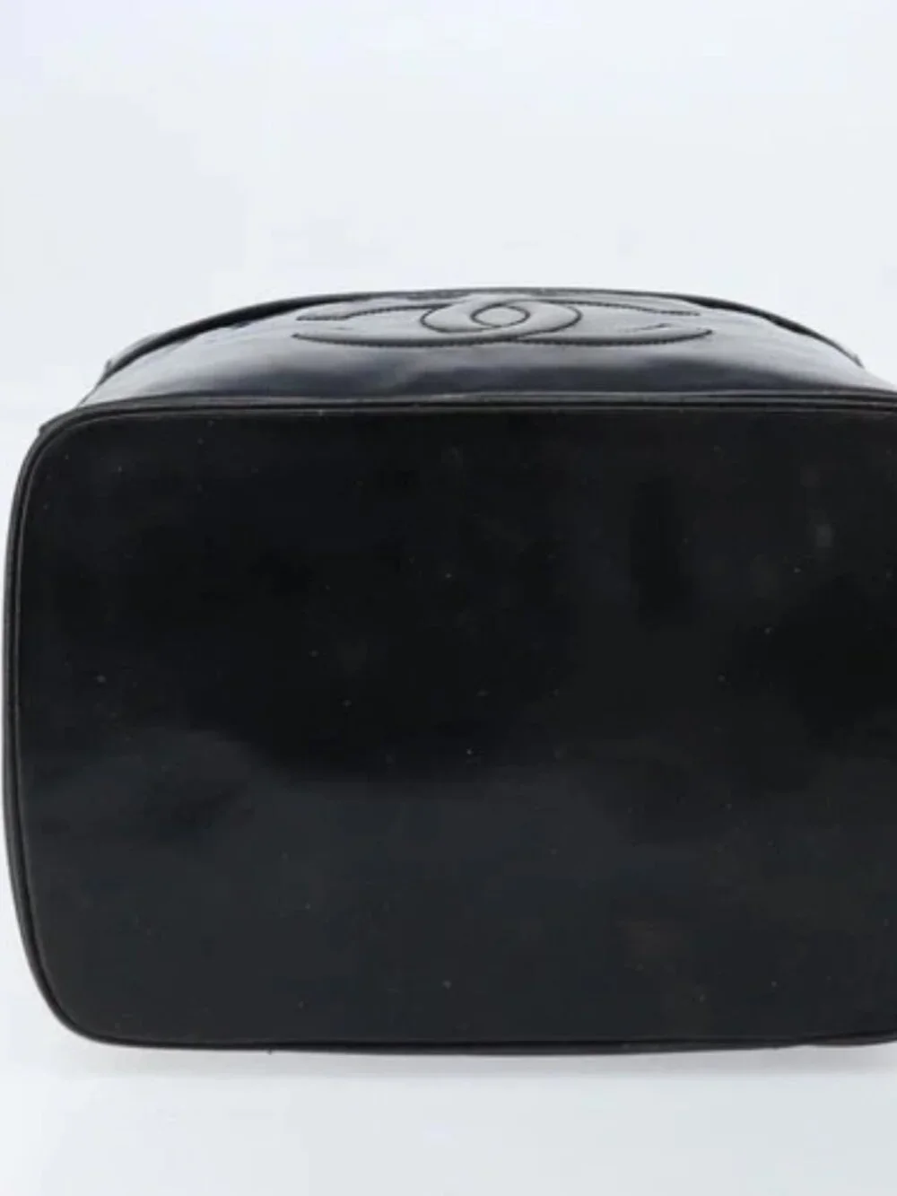 CHANEL brand	chanel color	black