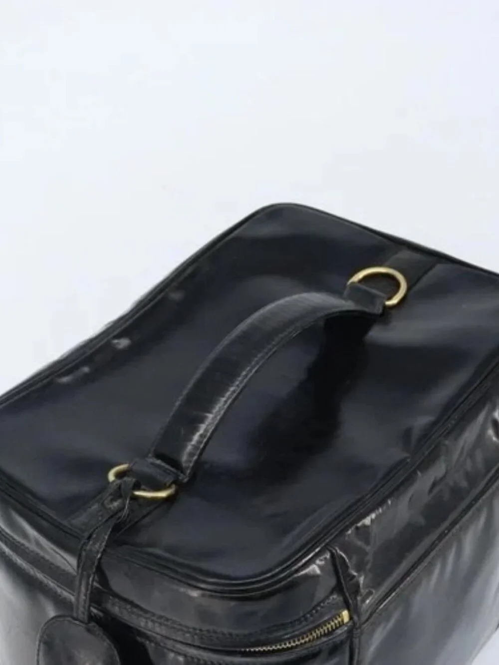 CHANEL brand	chanel color	black