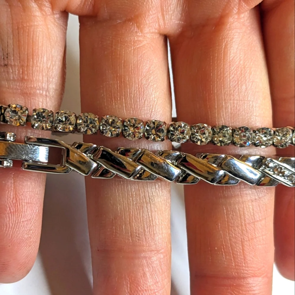 N/A silver tone