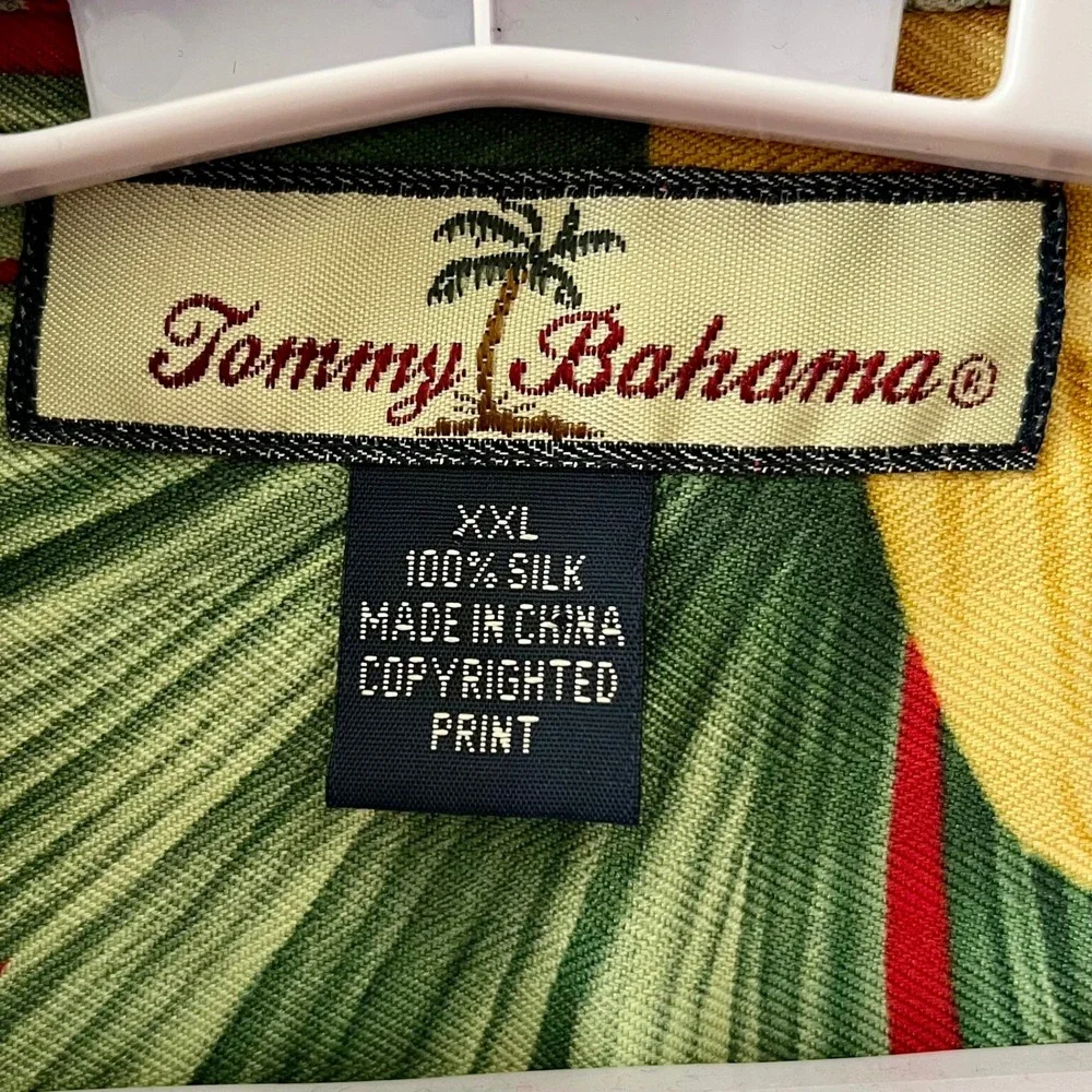Tommy‎ Bahama 100% Silk Floral Hawaiian Camp Shirt Mens XXL Red Yellow T31115