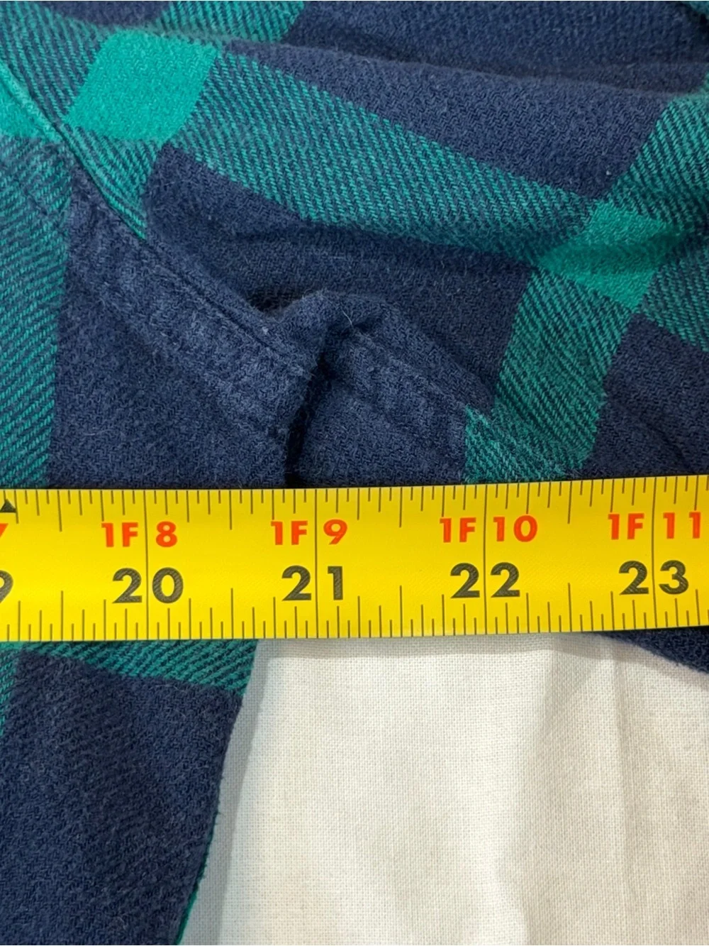 Hollister Men's Navy & Teal Plaid Button-Down Shirt