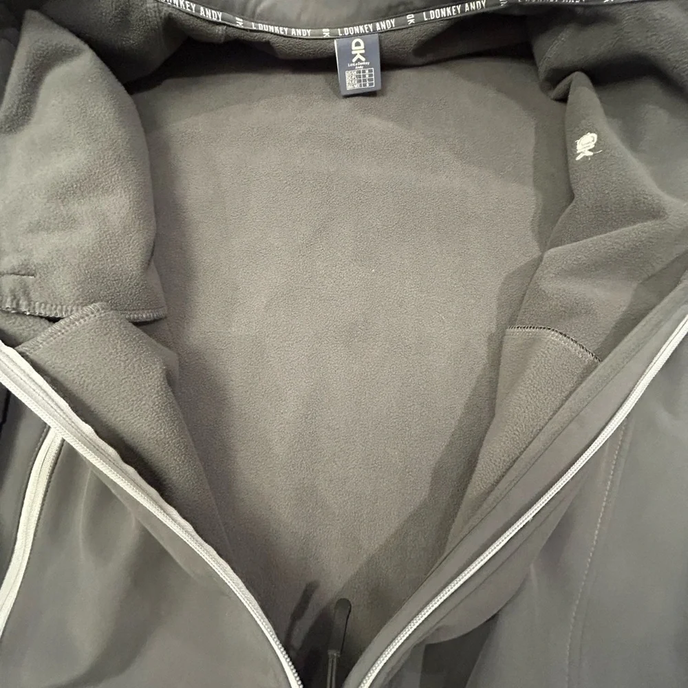 Little Donkey Andy sleek functional