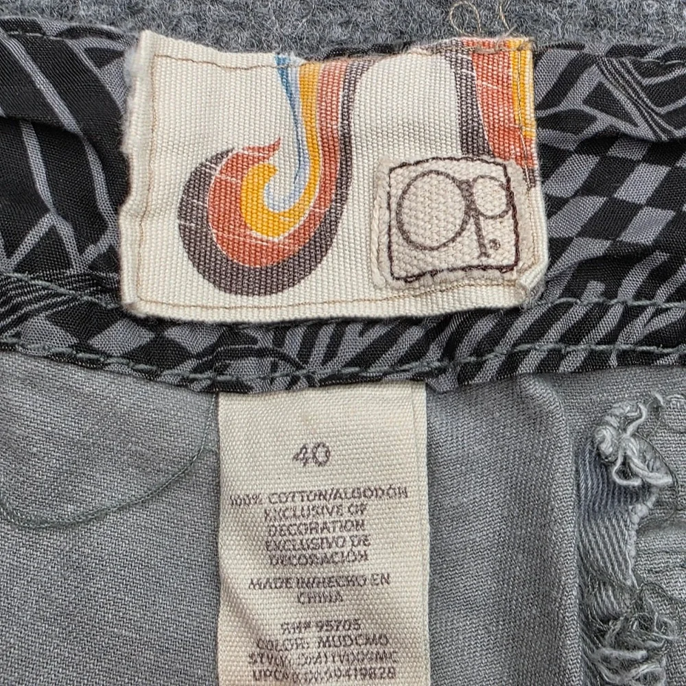 OP Ocean Pacific Men's Camo‎ Cargo Shorts Size 40 Grey Camouflage Multi-Pocket