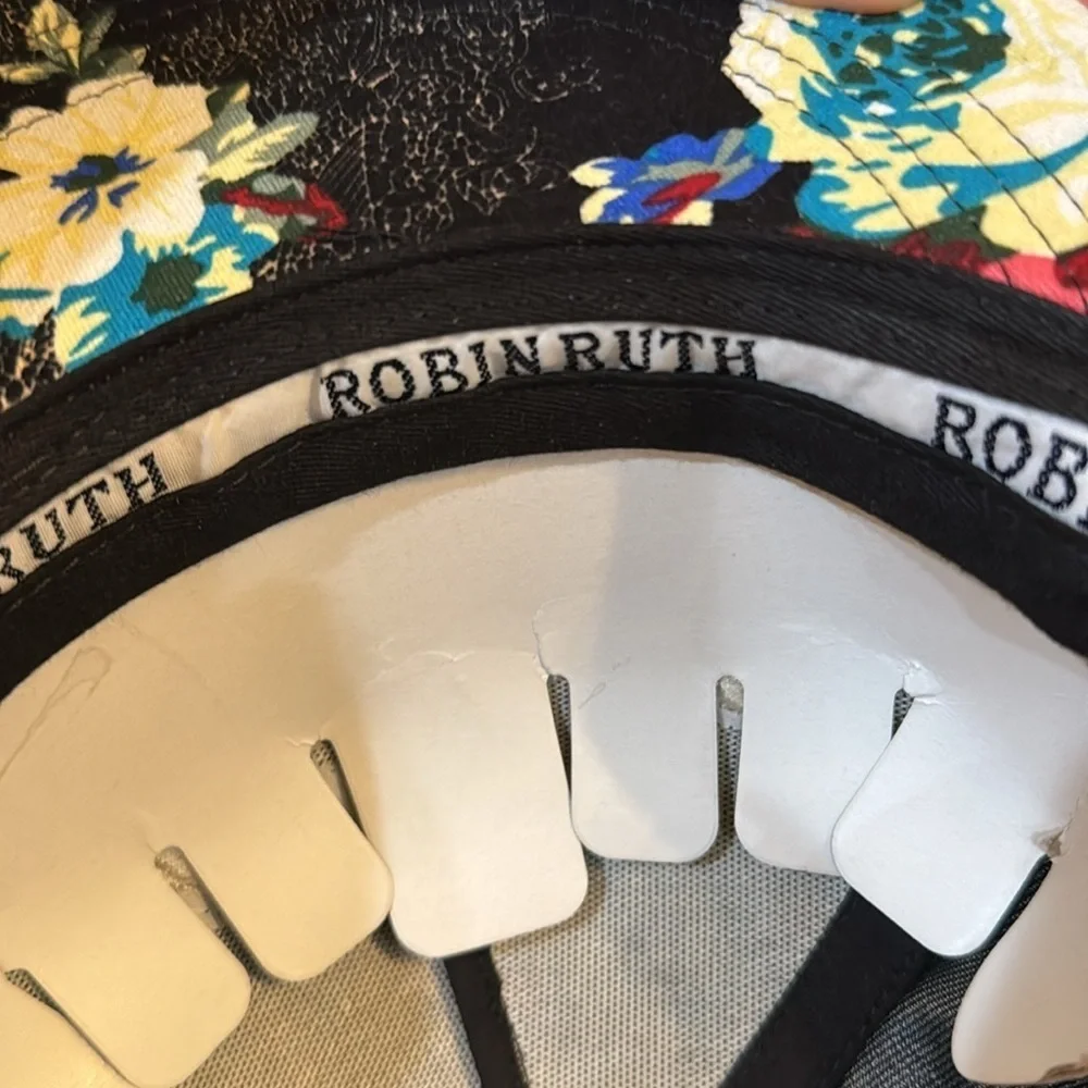 Robin Ruth new tag