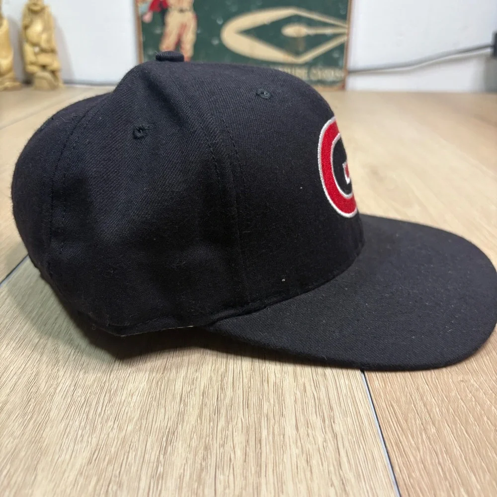Vintage Georgia Bulldogs Baseball Fitted Hat Black Red TPX Size 7 1/2 Cap