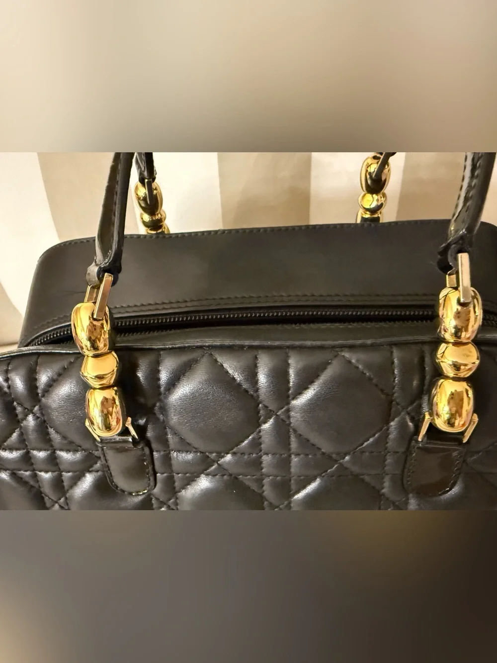 N/A elegant black