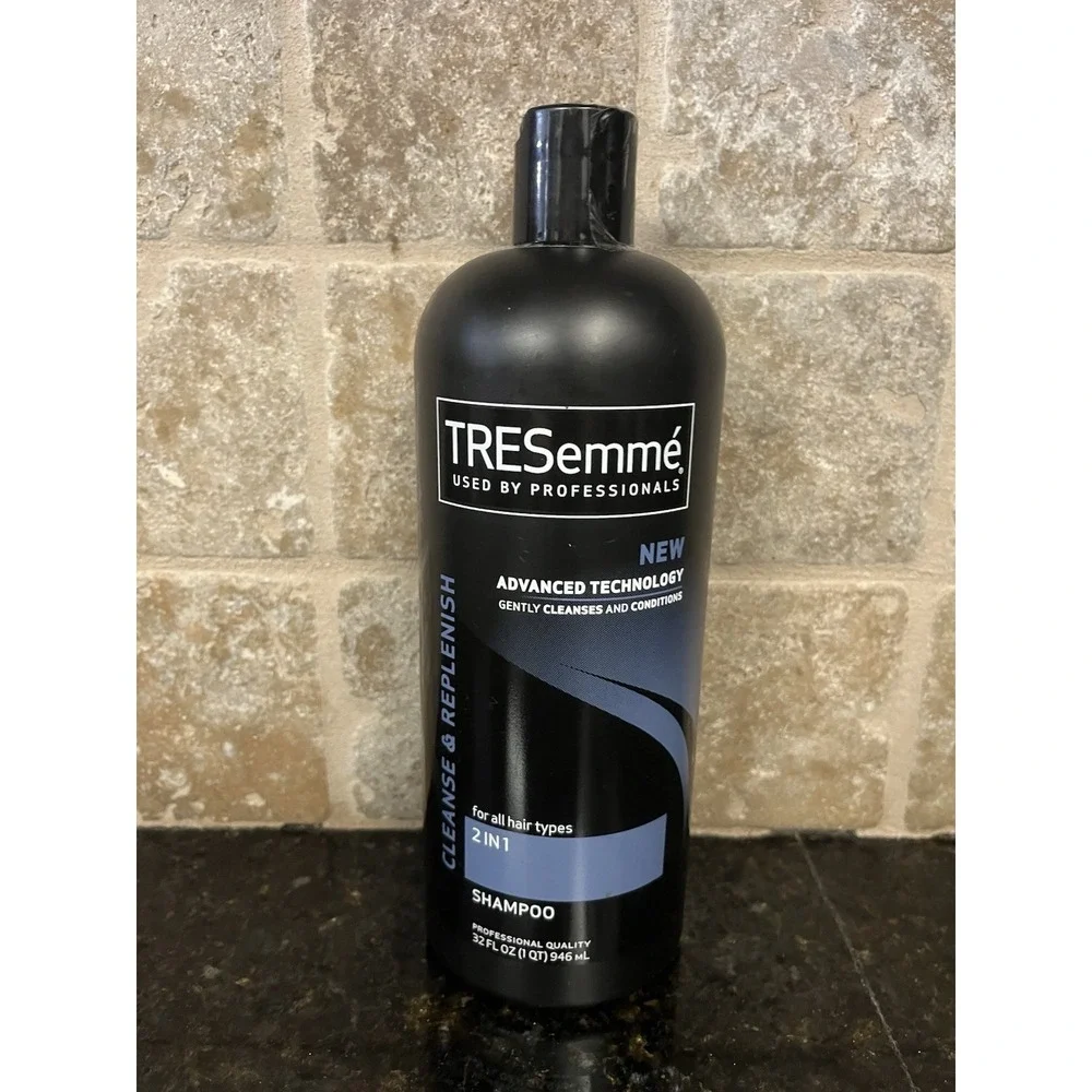 TRESemme 2-in-1 Cleanse & Replenish Shampoo All Hair Types / 32 fl‎ oz