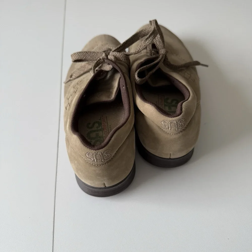 SAS some scuffs