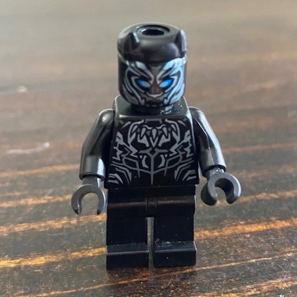 Genuine Lego Marvel‎ 76099 Metallic Blue Black Panther Minifigure