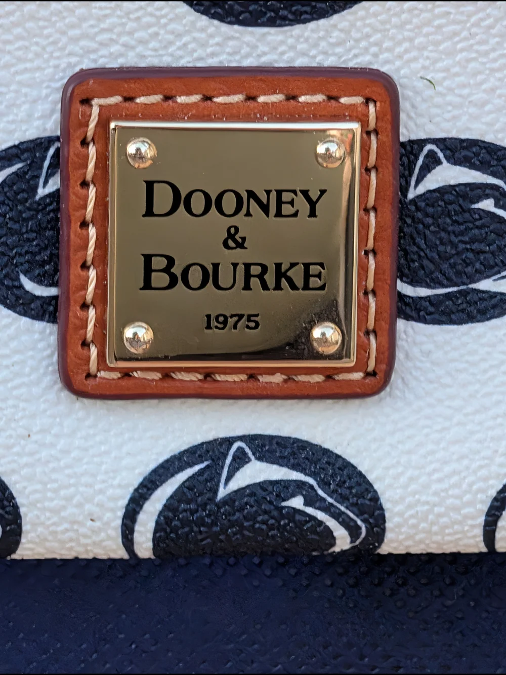 Dooney & Bourke dooney bourke