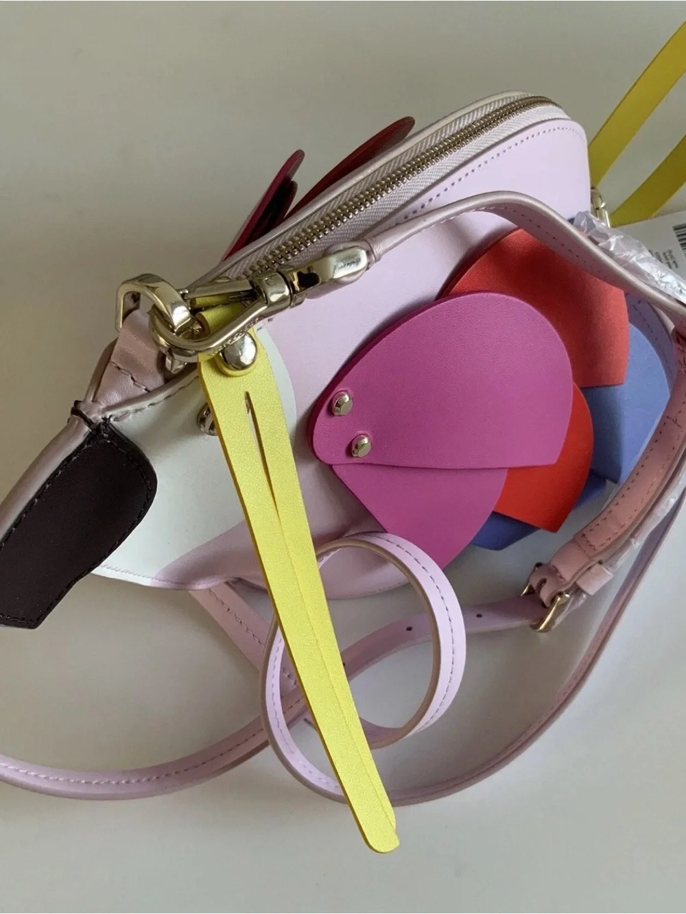 kate spade approximately measures closure