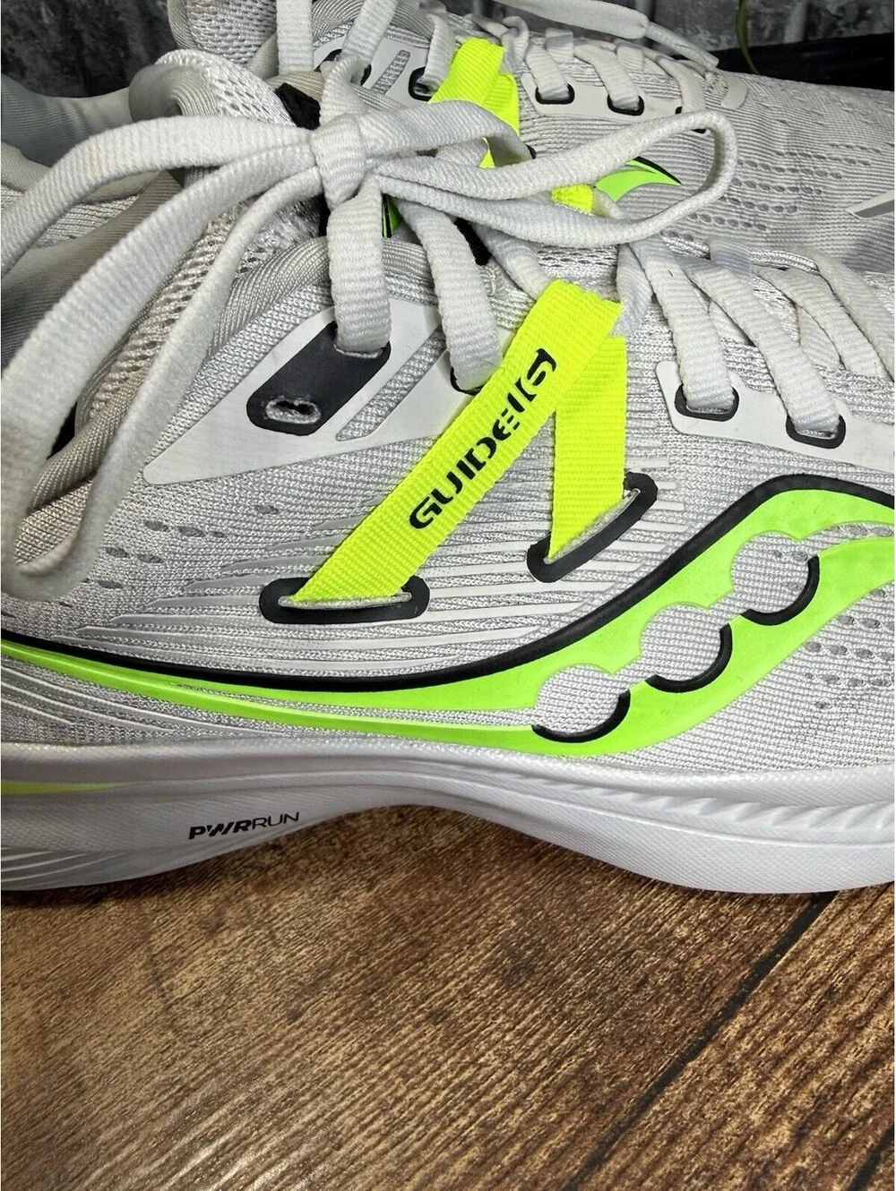 Saucony guide 15