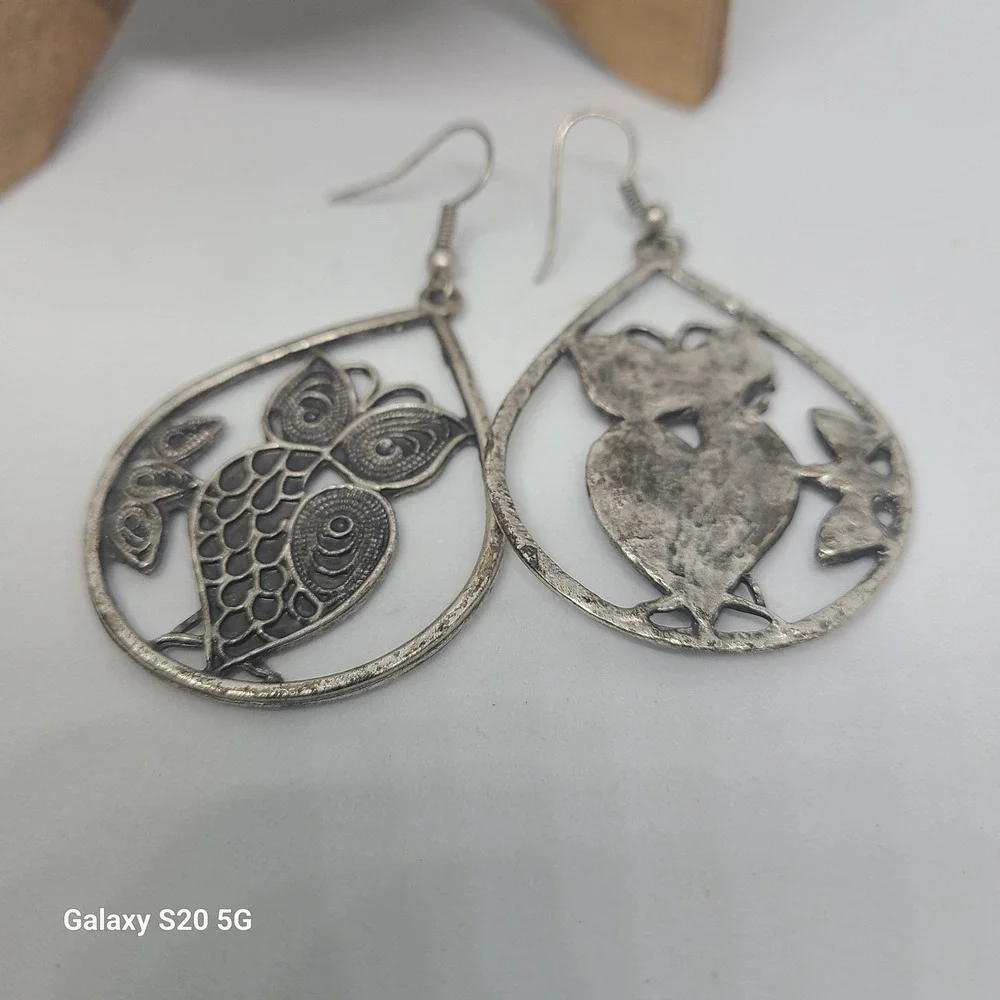 Owl Dangle Earrings Silver Tone Teardrop Boho Statement‎ Pre-OwnedJewelry