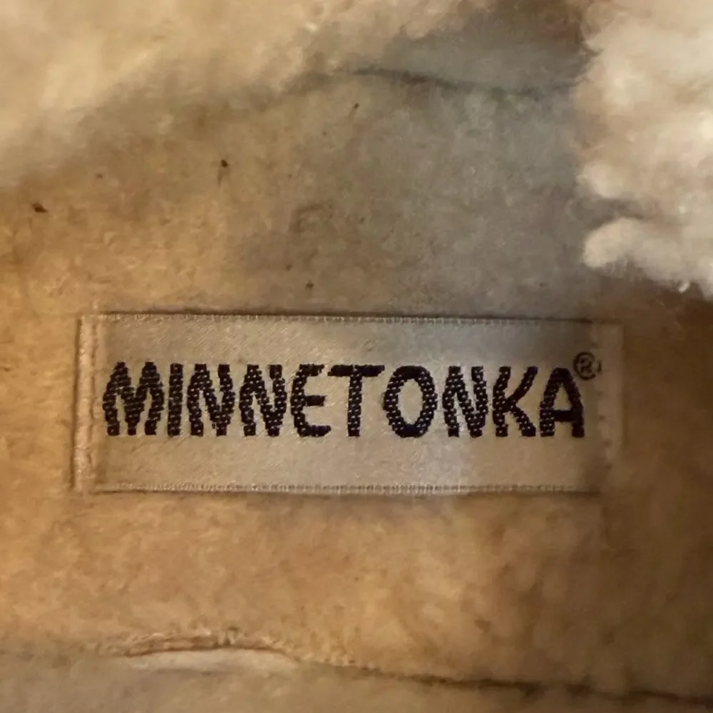 Minnetonka stay cozy
