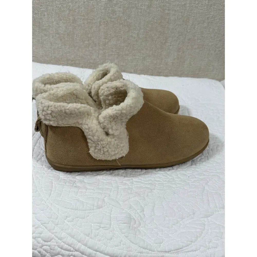 Minnetonka stay cozy