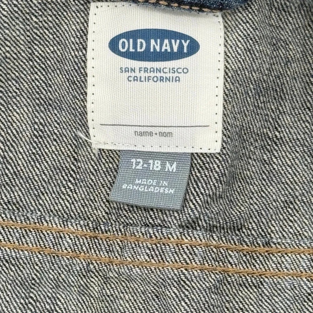 Old Navy from contrast suitable
