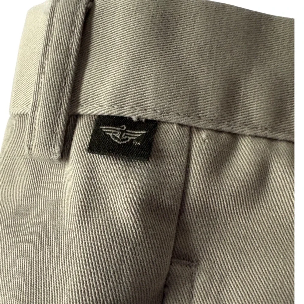 Dockers Khaki Pants Mens 44x30 Pleated Beige‎ Classic Fit Casual Dress Chinos