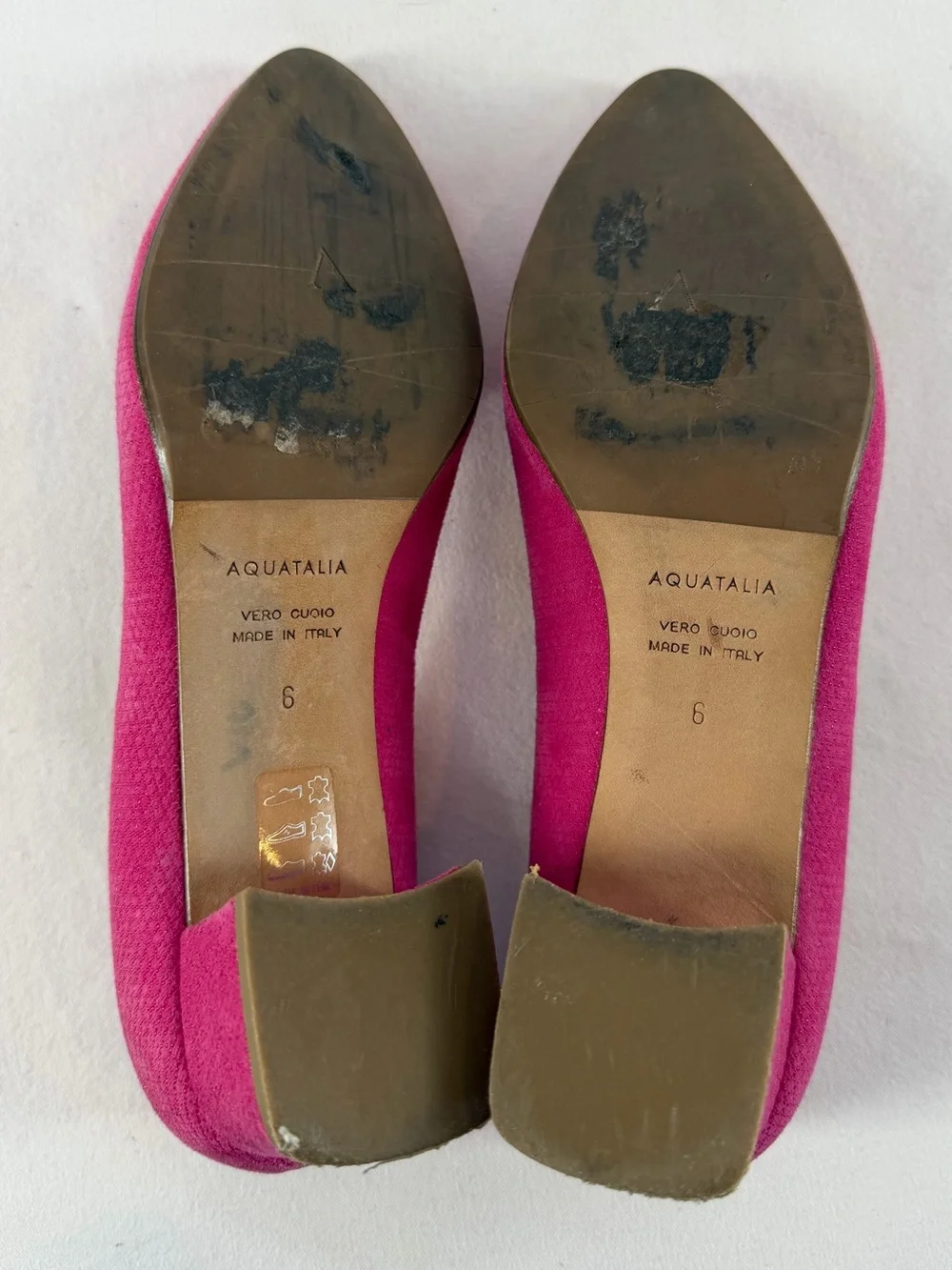 Aquatalia Embossed Suede Pointed Toe Block Heel Pumps in‎ Fuchsia Pink Size 6