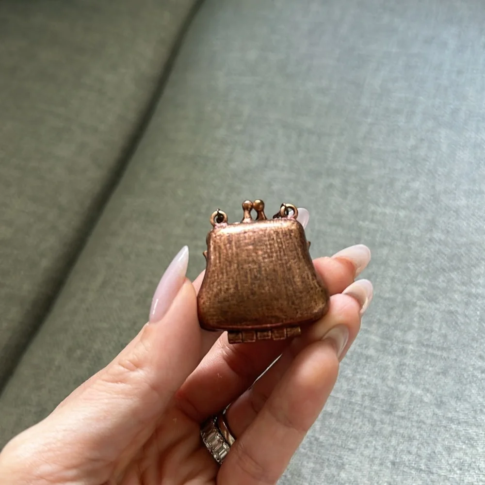 N/A beautiful unique