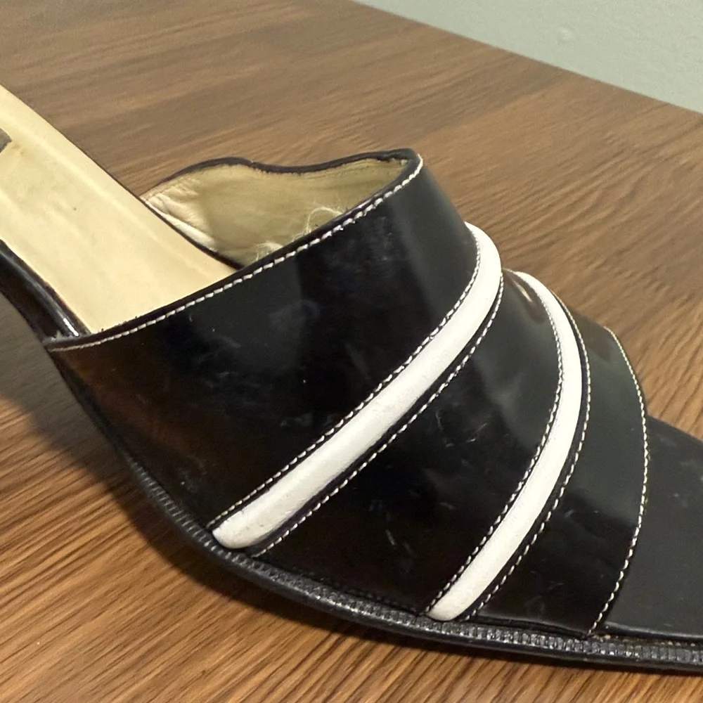 Vintage Bally Black and‎ White Strappy Heels