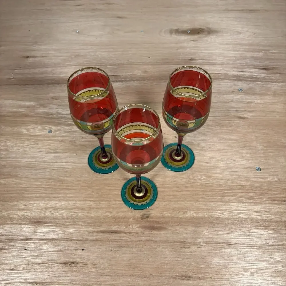 Pier 1 gold used