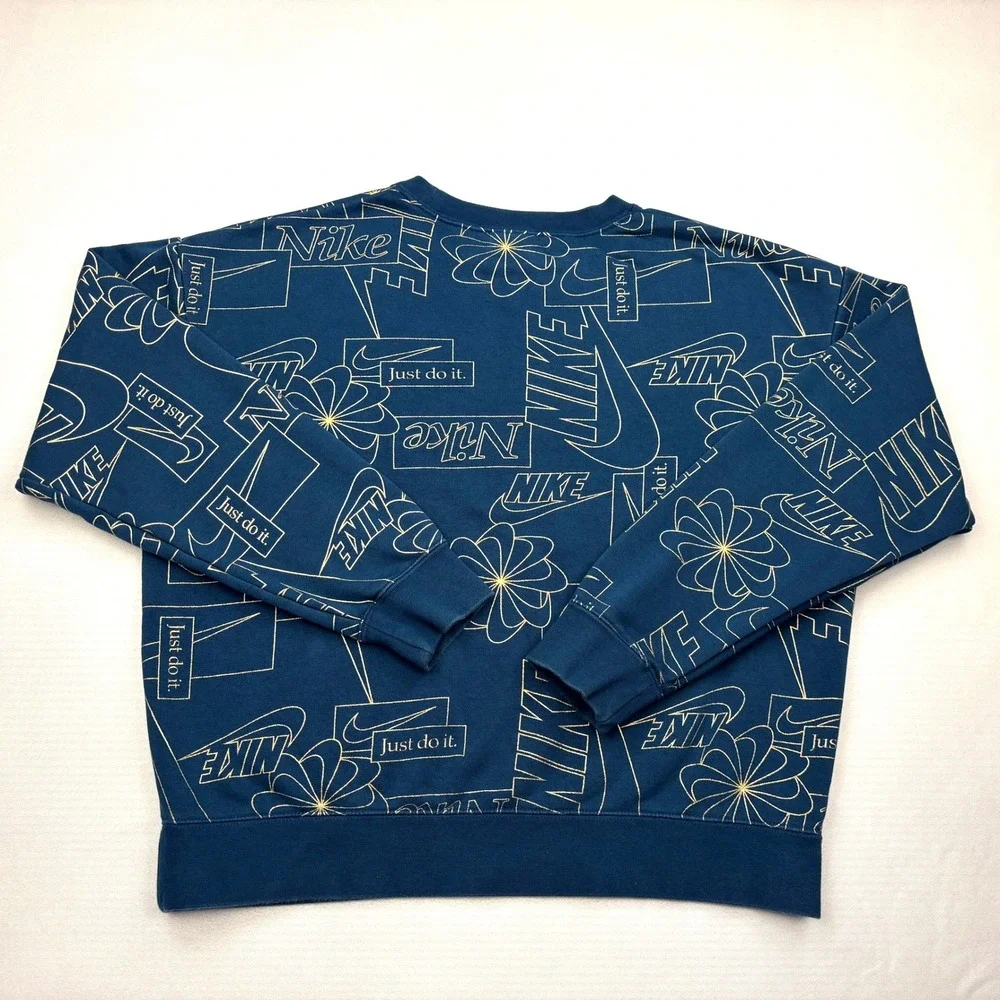 Nike sportswear crewneck