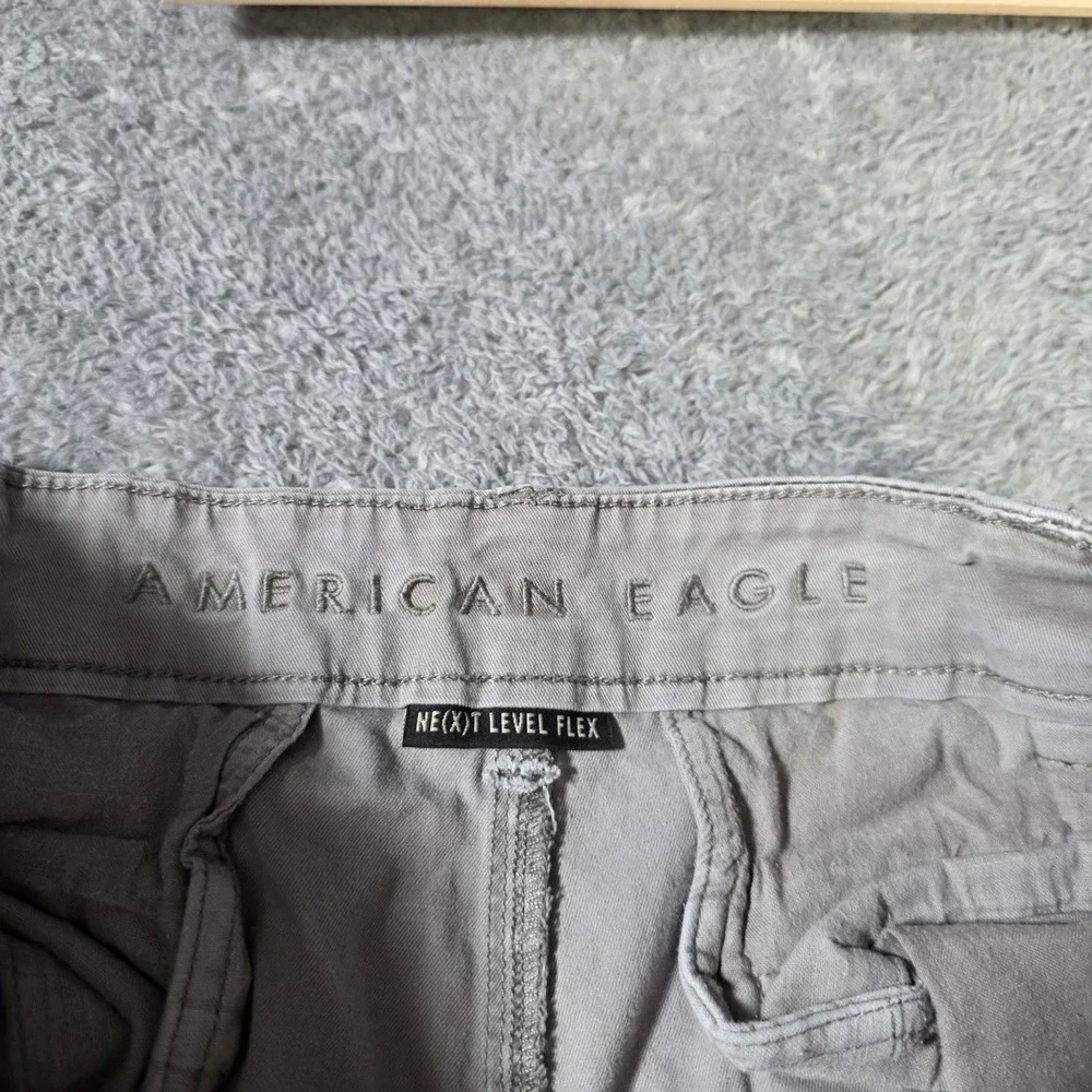 American Eagle Outfitters maintaining pockets