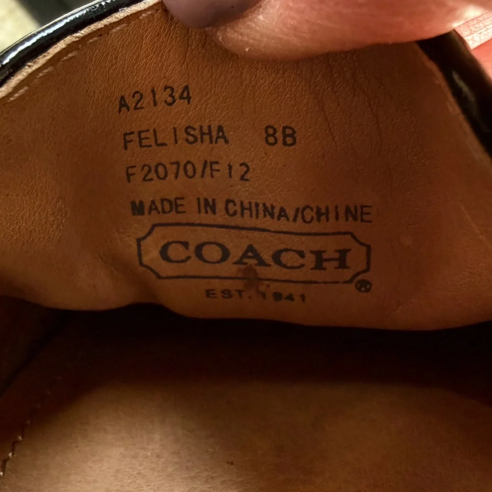 Coach box branded