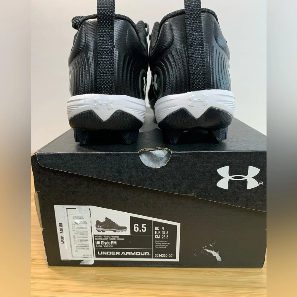 Under Armour nib under