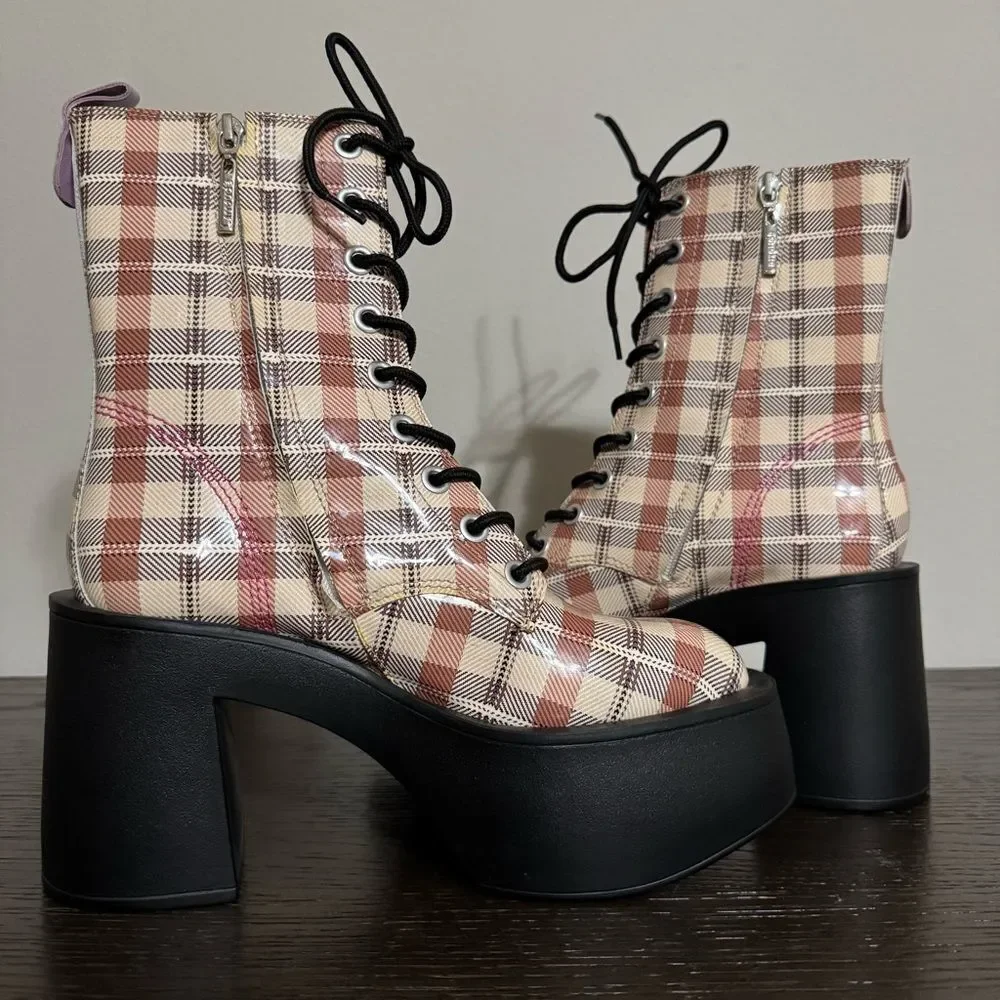 Larroude‎ Plaid Patent Leather Chunky Heel Platform Combat Boot Size 8